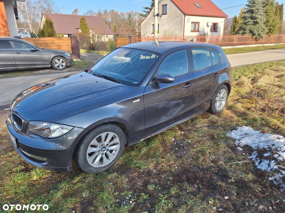 BMW Seria 1 120d DPF - 2