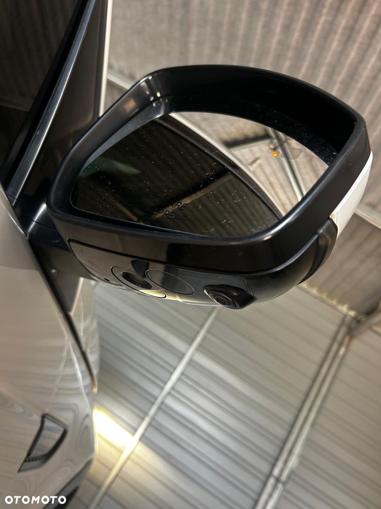 Land Rover Discovery Sport - 5
