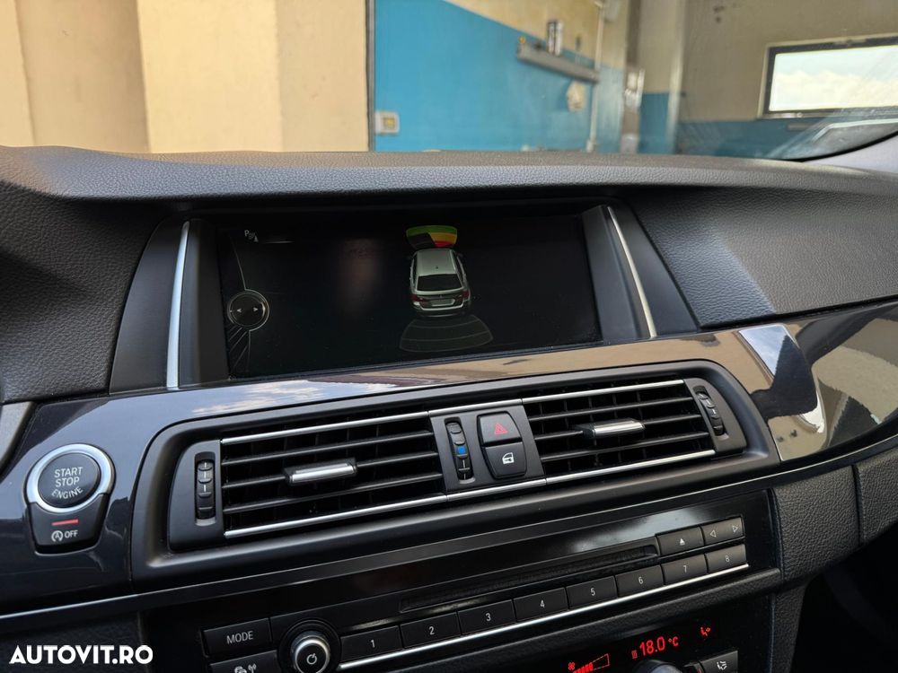 BMW Seria 5 520d - 14