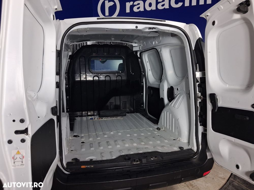 Renault Express - 22