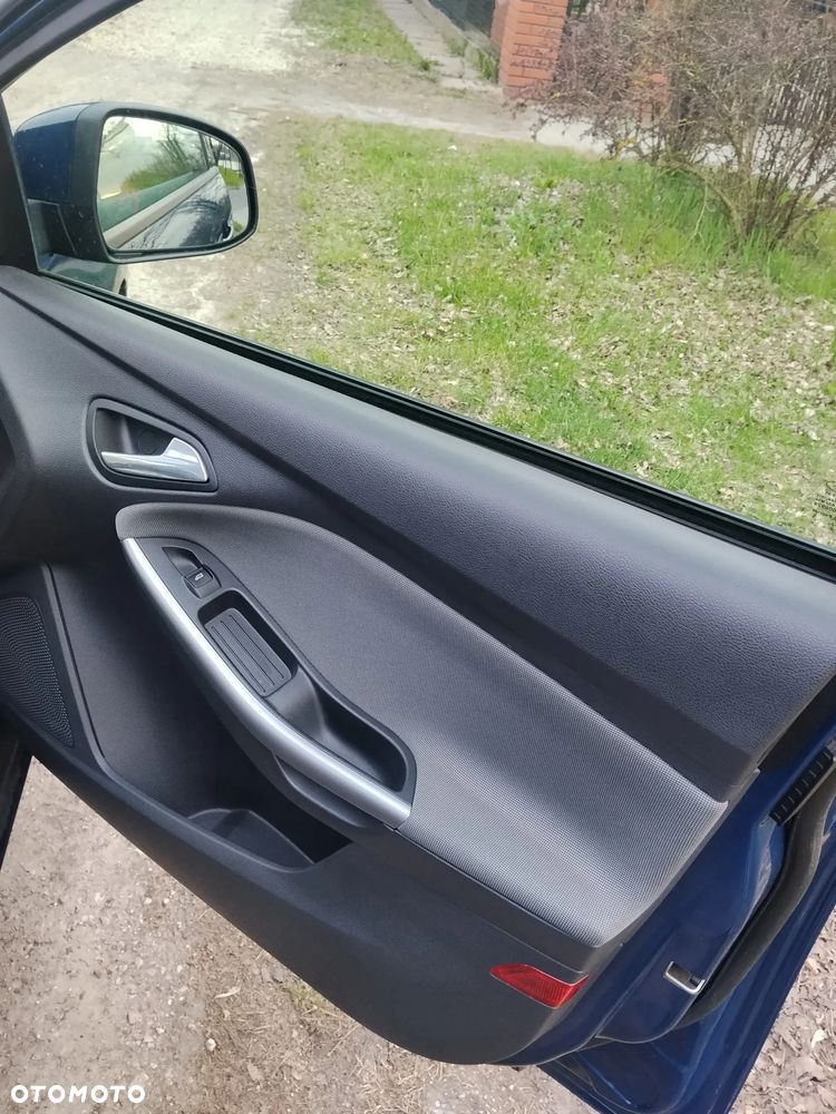 Ford Focus - 12