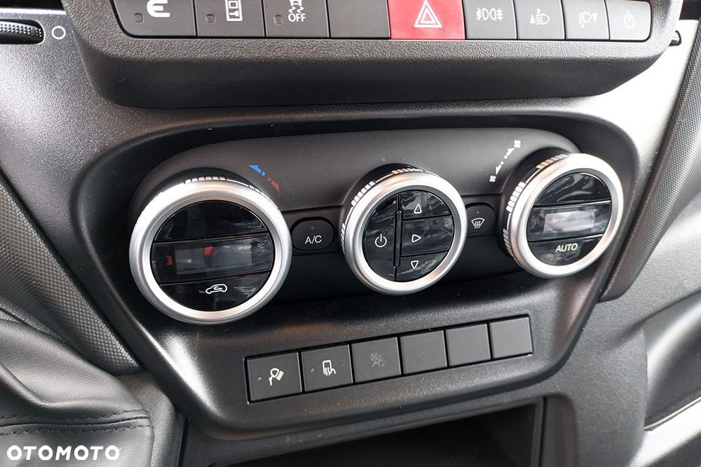 Iveco Daily 35S18 Kontener 8EP + Winda 3.0 180KM - 16