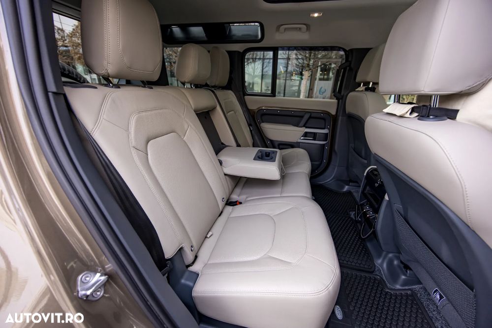 Land Rover Defender 110 3.0 D250 MHEV XS Edition - 40