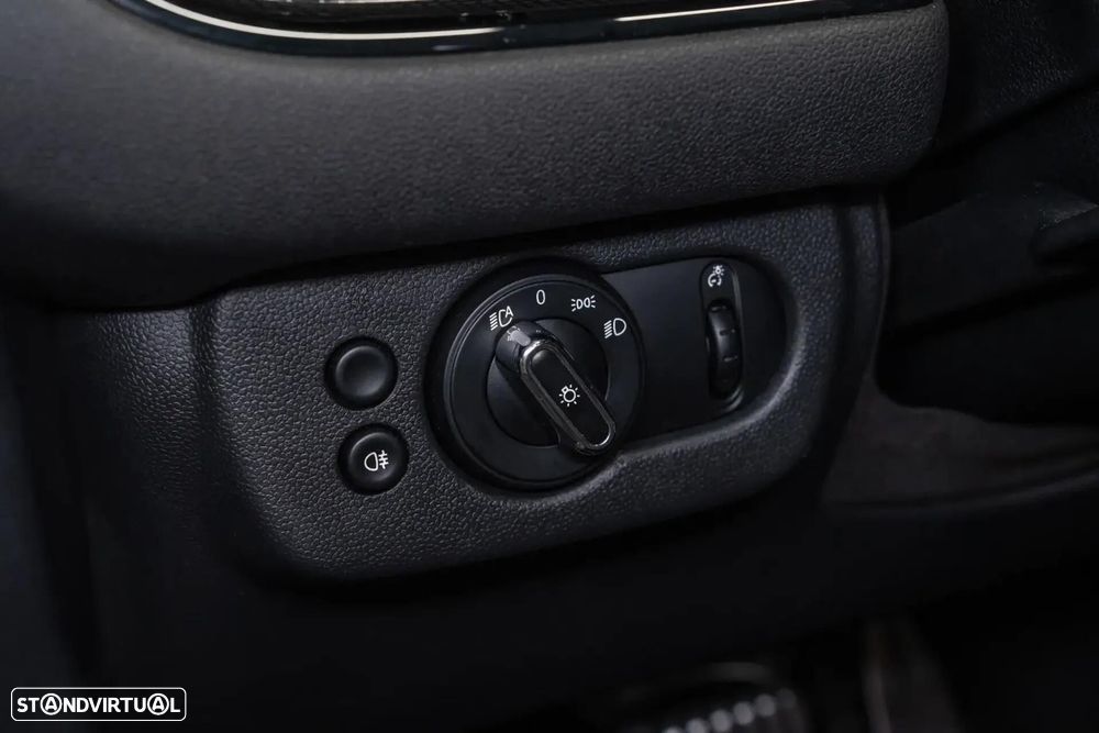MINI Clubman John Cooper Works ALL4 - 23