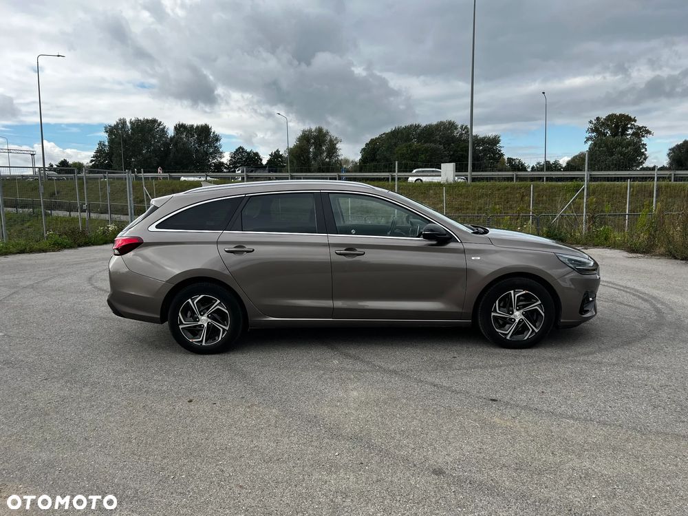 Hyundai i30 1.5 T-GDI 48V Smart - 6