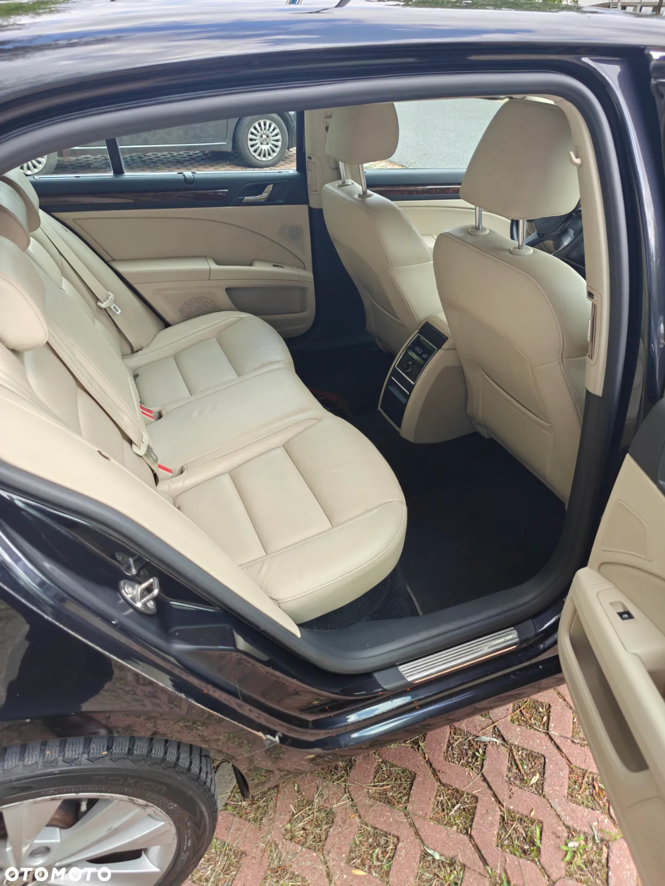 Skoda Superb 3.6 FSI 4x4 Platinum DSG - 8