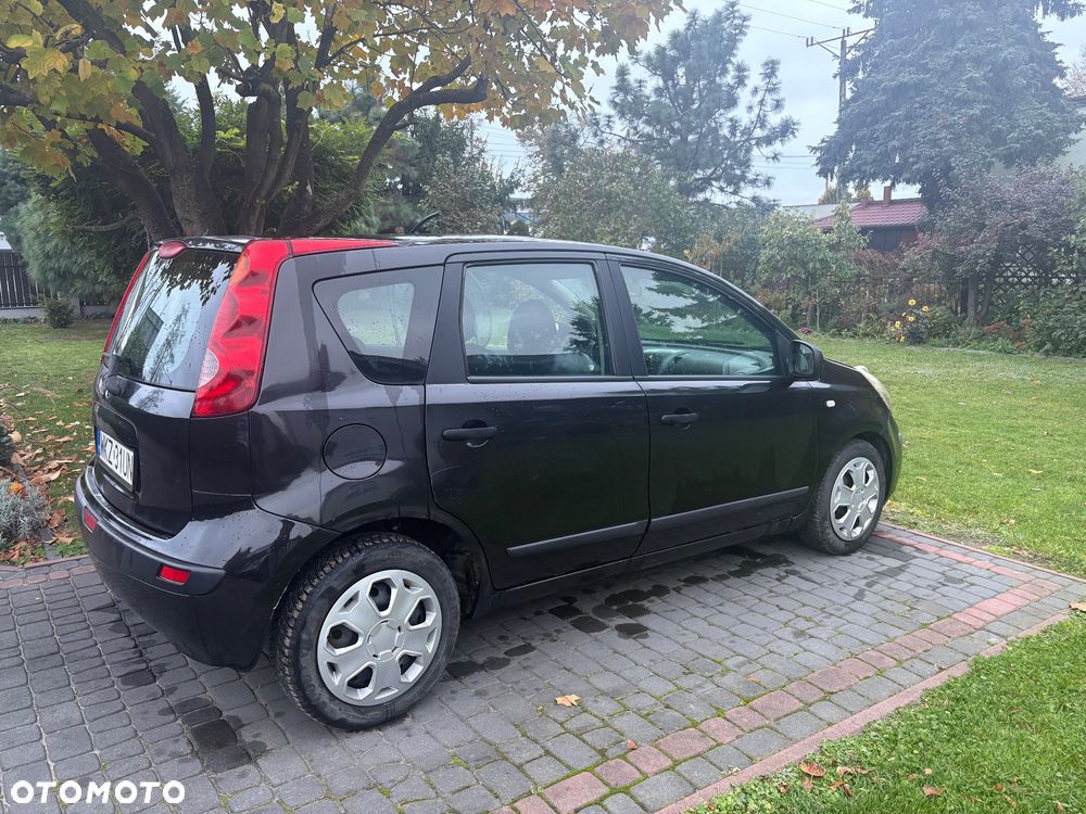 Nissan Note 2006 photo 4