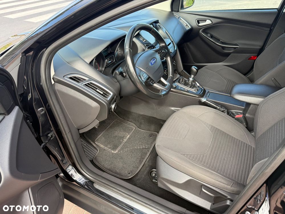 Ford Focus 1.5 TDCi Titanium - 12