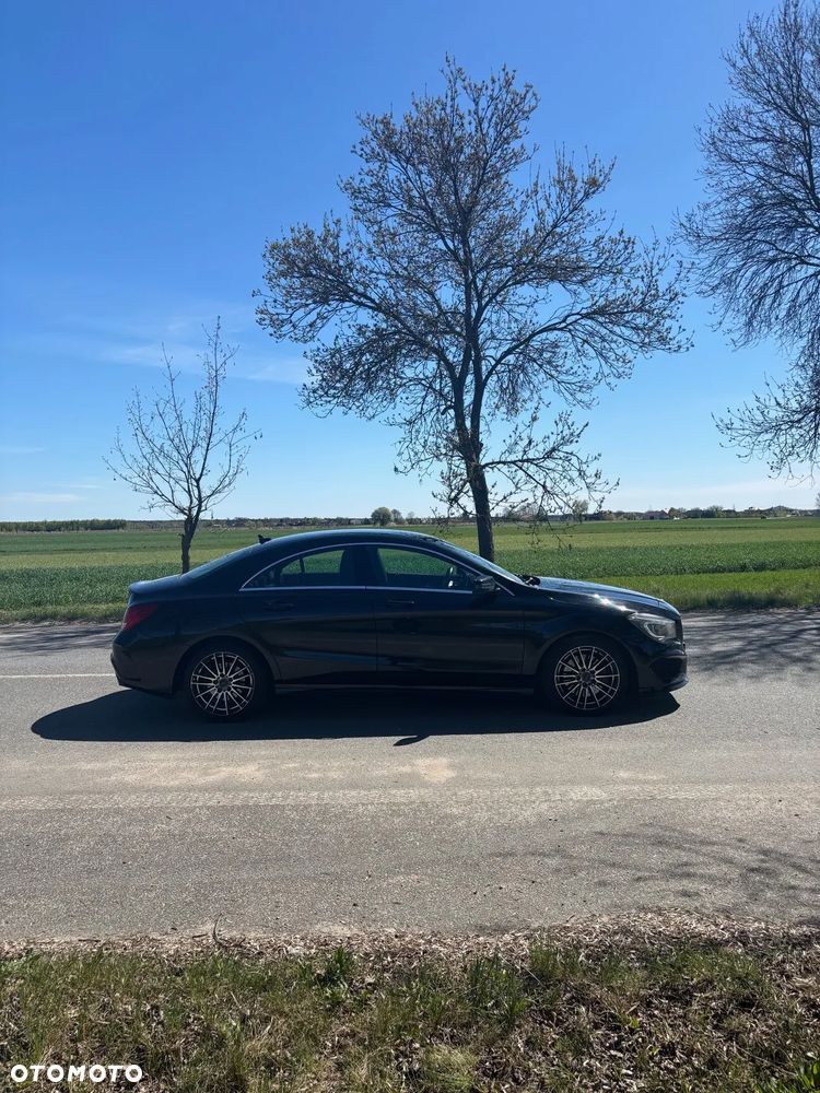 Mercedes-Benz CLA 250 7G-DCT - 4