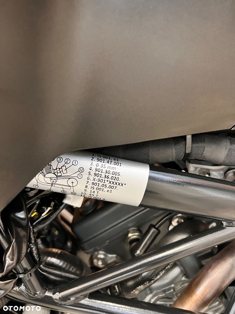 KTM Duke 125 - 8