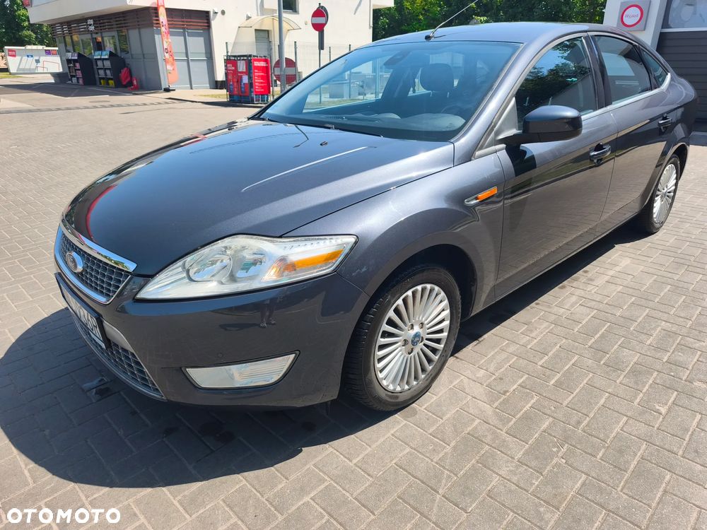 Ford Mondeo 2.0 Titanium - 1