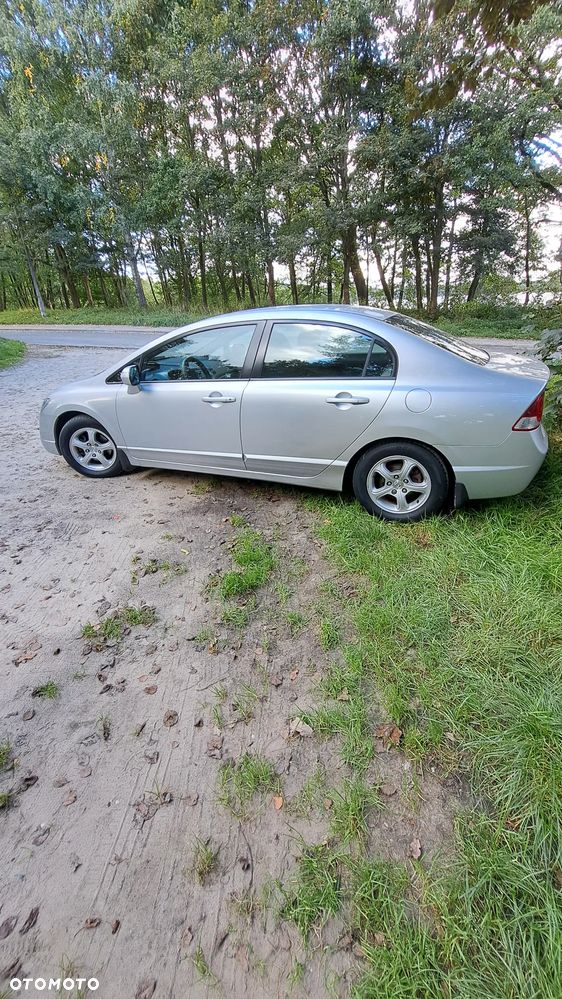 Honda Civic 1.8 Comfort - 6