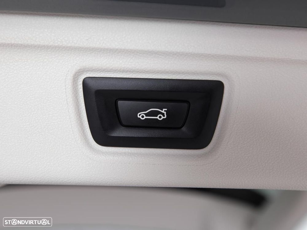 BMW 320 e Auto - 15