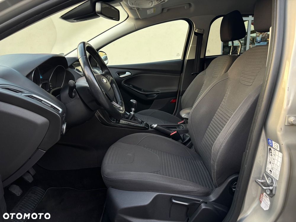 Ford Focus 1.0 EcoBoost Titanium ASS - 14