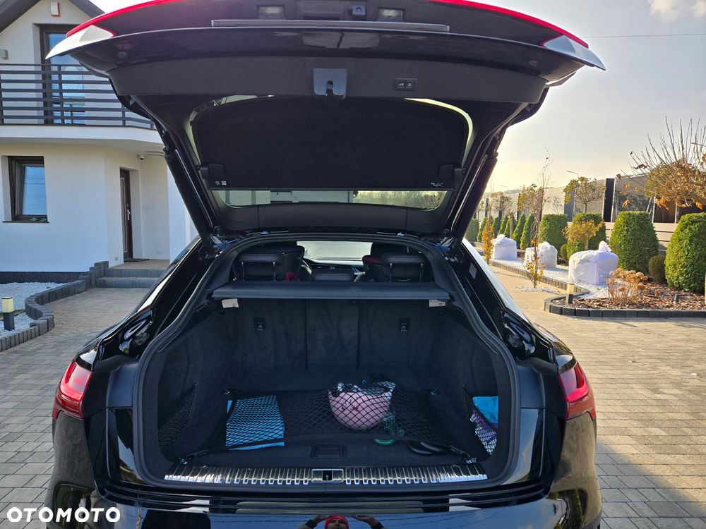 Audi e-tron 55 Quattro S Line - 36