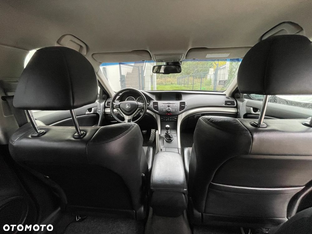 Honda Accord ver-2-4-type--s-navi - 14