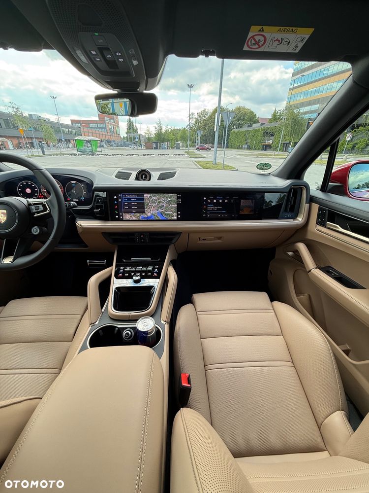 Porsche Cayenne Standard - 17