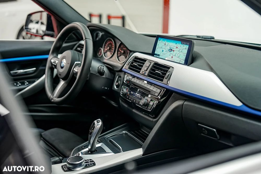 BMW Seria 3 330e iPerformance M Sport - 12