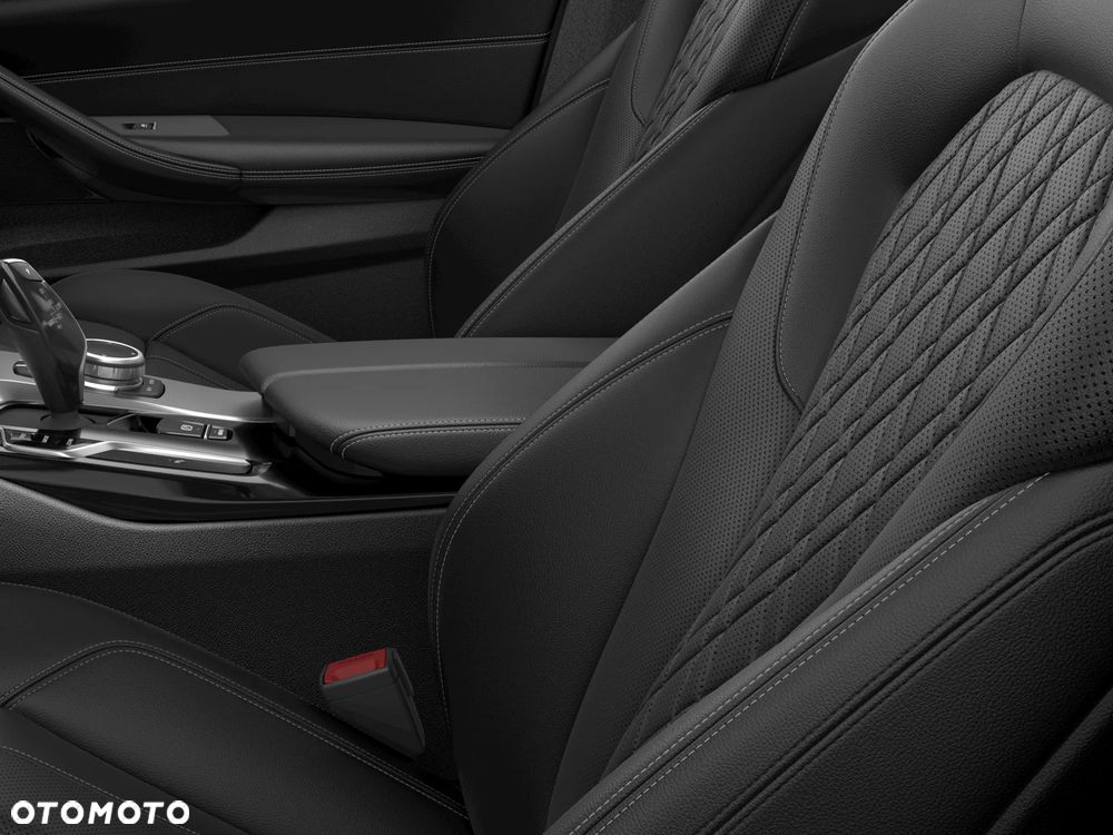 BMW Seria 5 520d xDrive MHEV Business Edition - 8