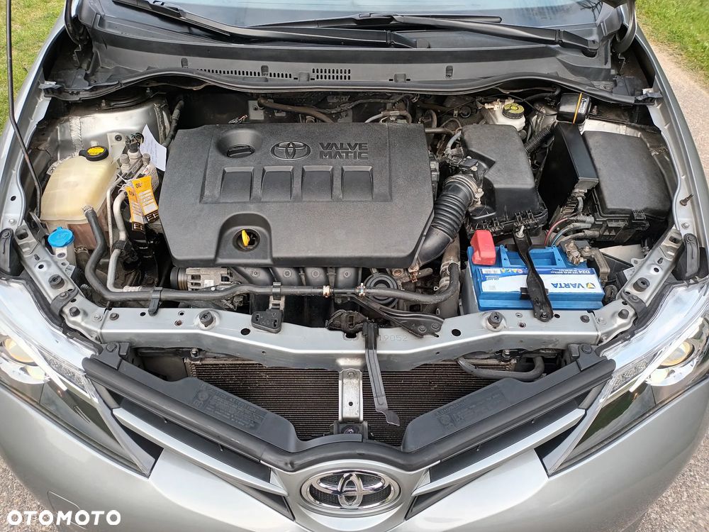 Toyota Auris 1.6 Life+ - 18