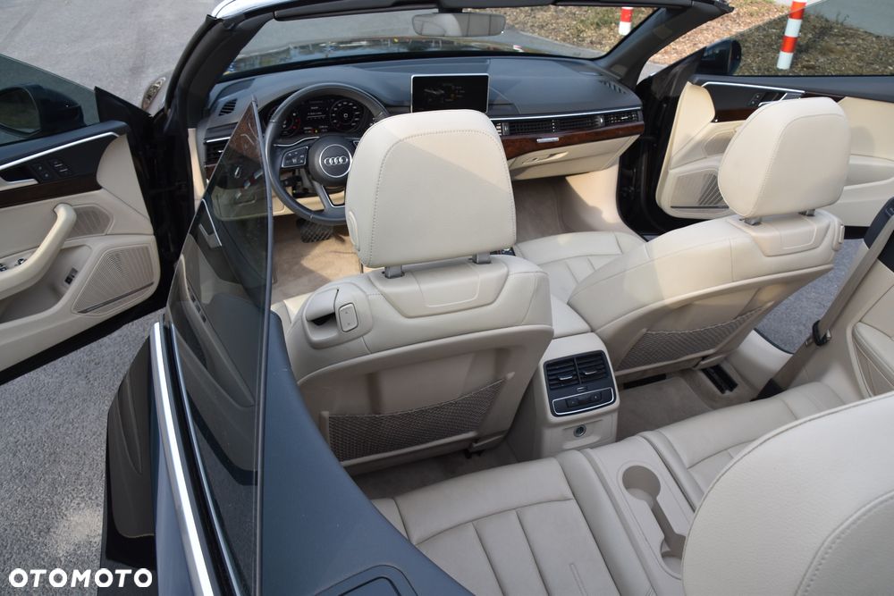 Audi A5 Cabrio 2.0 TFSI quattro S tronic - 17