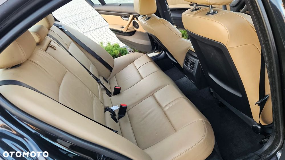 BMW Seria 3 - 10