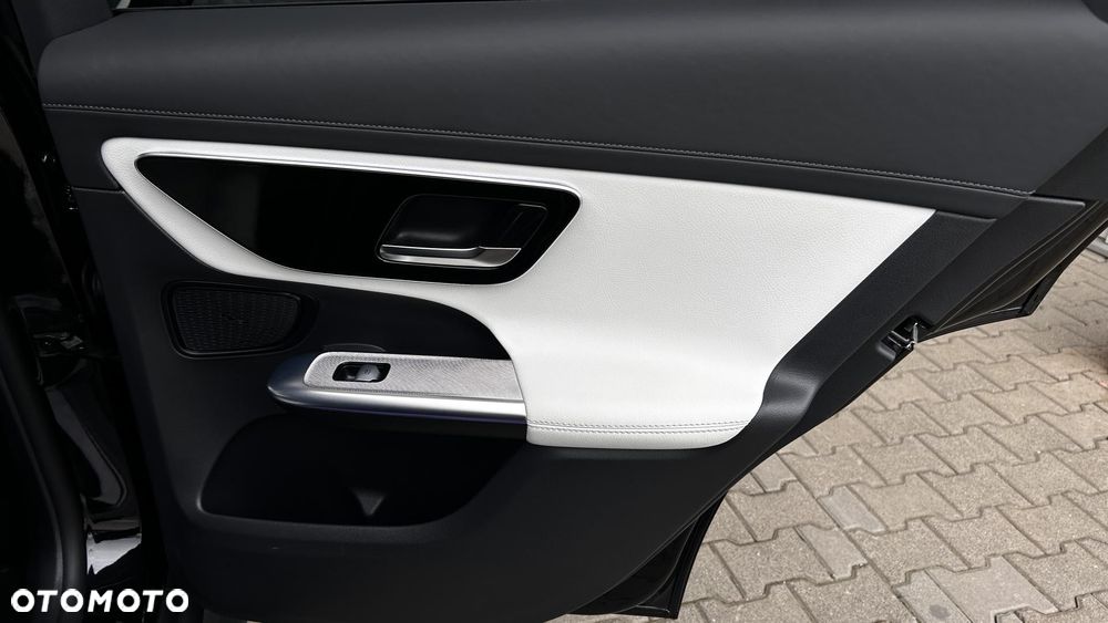 Mercedes-Benz GLC 300 mHEV 4-Matic AMG Line - 30