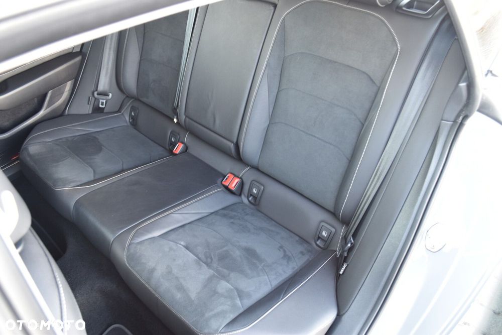 Volkswagen Arteon 2.0 TSI 4Motion Elegance DSG - 32