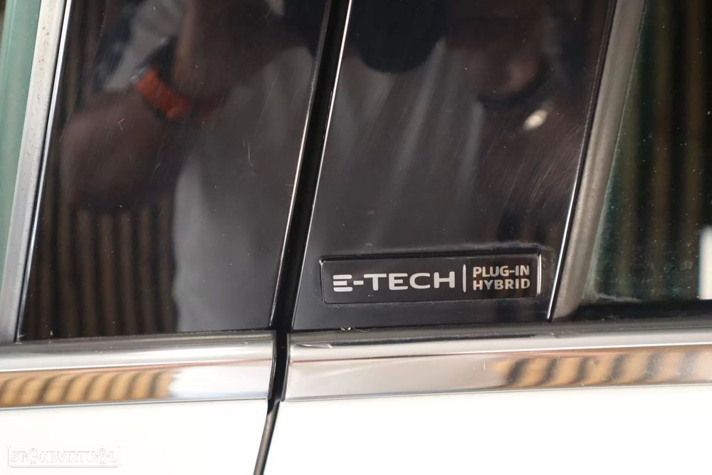 Renault Mégane E-Tech Plug-in 160 R.S. LINE - 22
