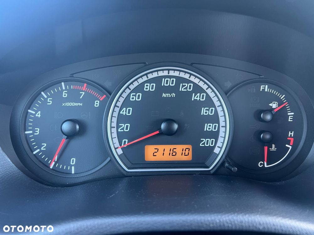 Suzuki Swift - 7