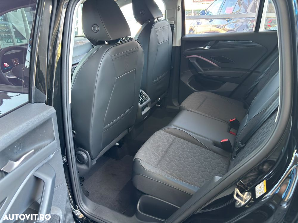 Volkswagen Tiguan - 11
