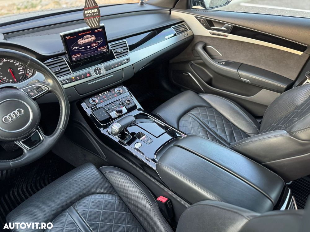 Audi A8 3.0 TDI DPF clean diesel quattro tiptronic - 11