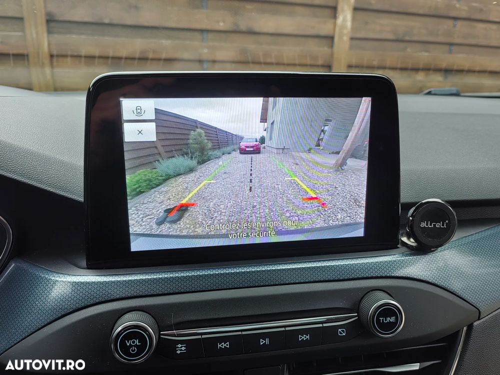 Ford Focus 1.5 EcoBlue Start-Stopp-System Aut. TITANIUM DESIGN - 18