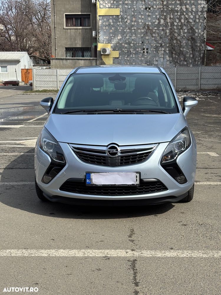 Opel Zafira - 1