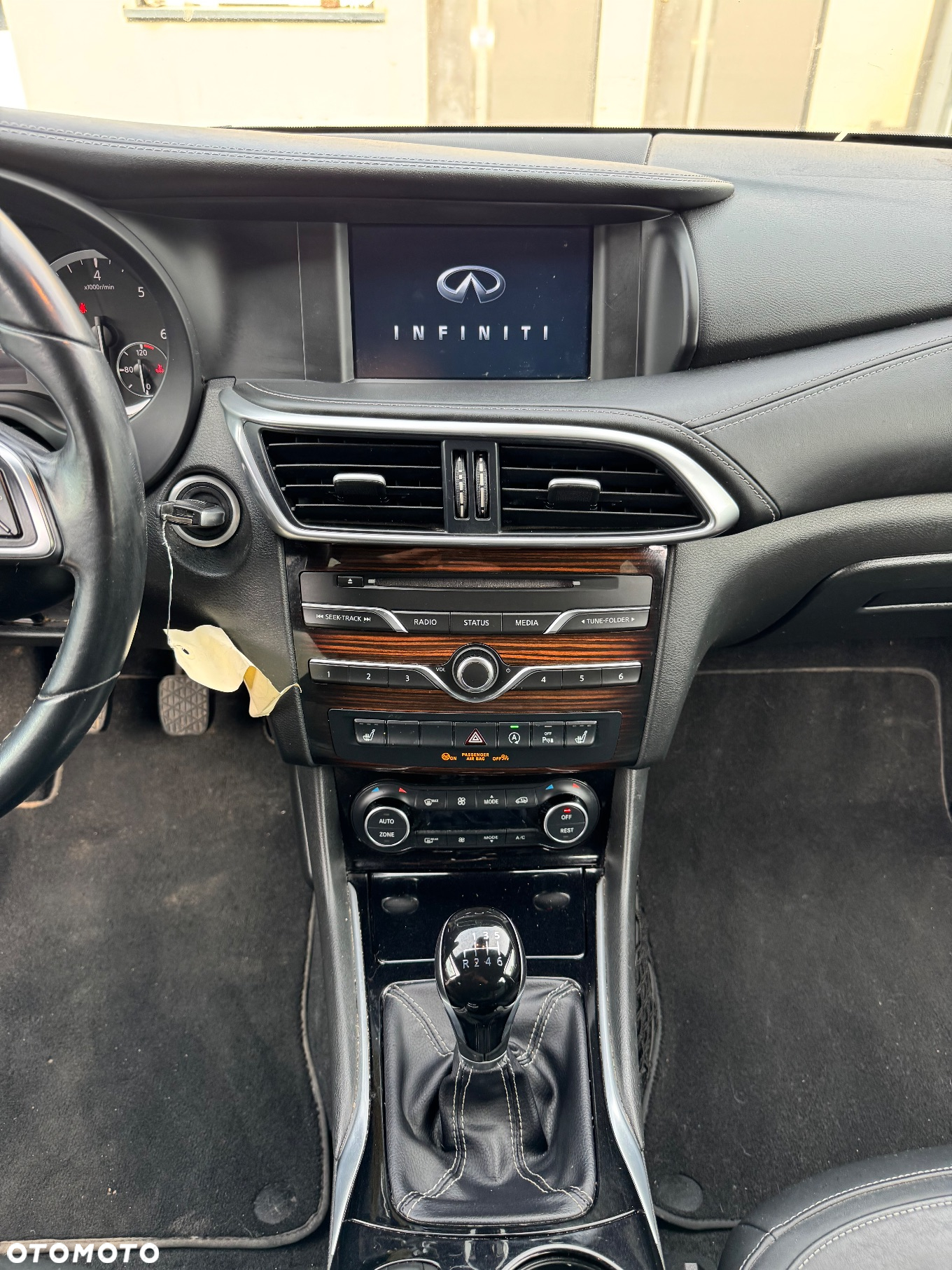Infiniti Q30 1.5d - 17