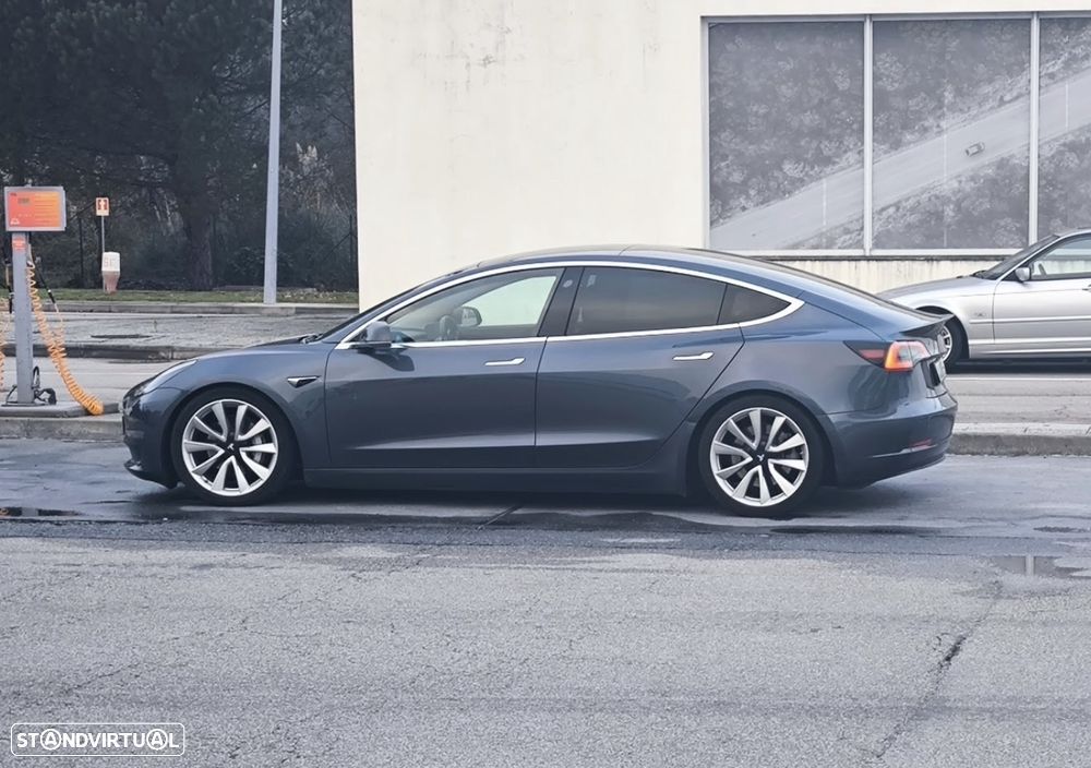 Tesla Model 3 Long Range AWD Dual Motor - 4