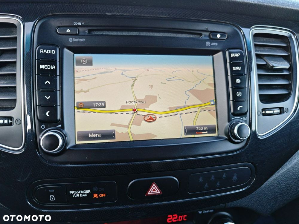 Kia Carens 1.6 GDI XL 7os - 17