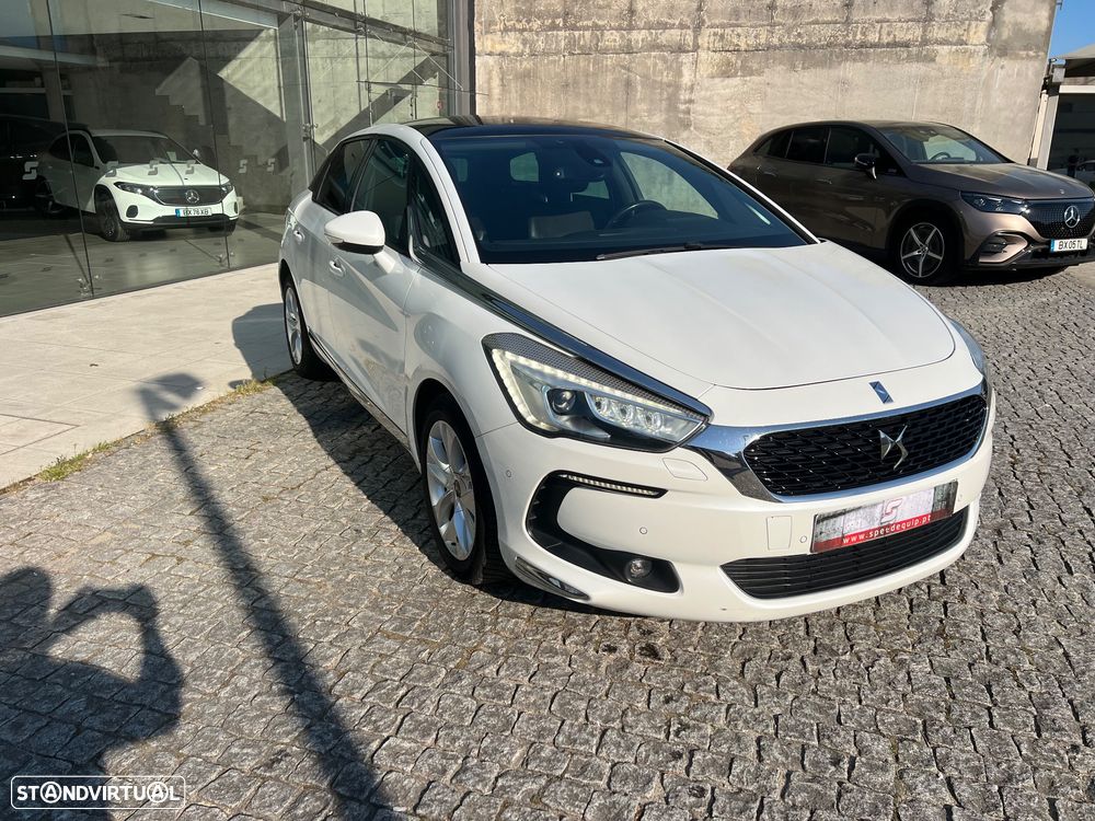 Citroën DS5 1.6 BlueHDi So Chic - 4