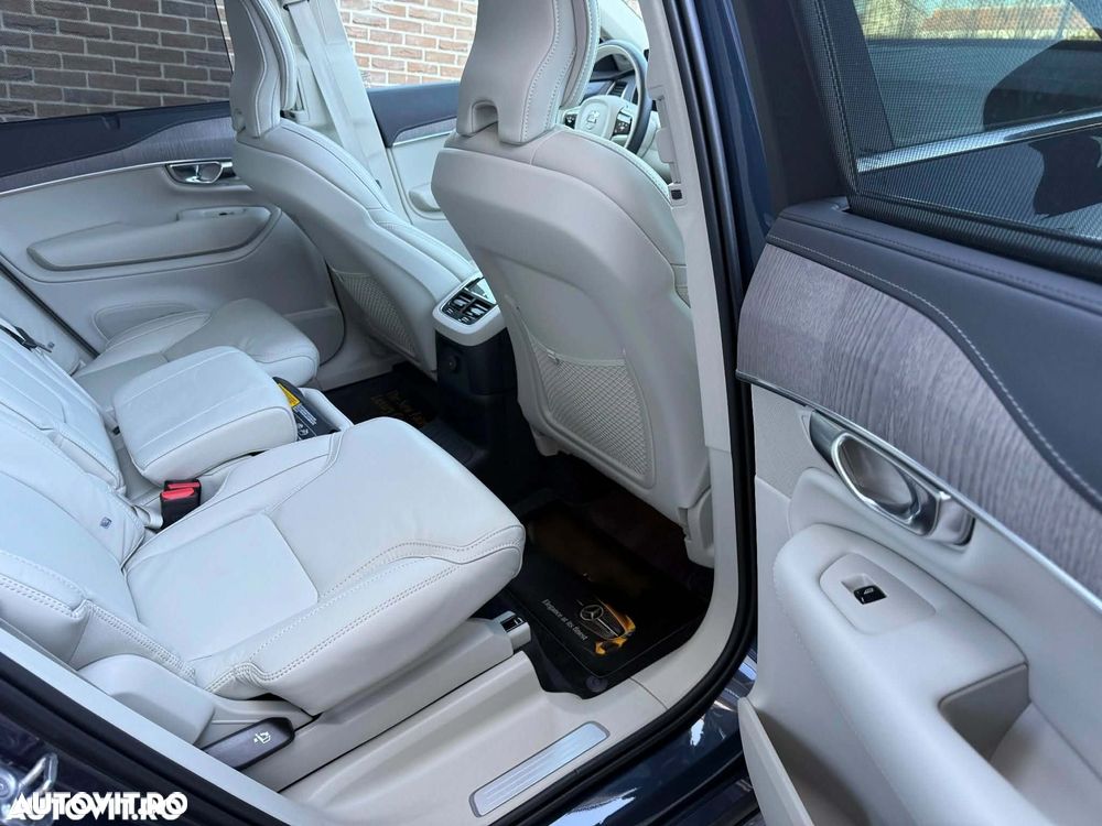 Volvo XC 90 T8 AWD Recharge Geartronic Inscription Edition - 18