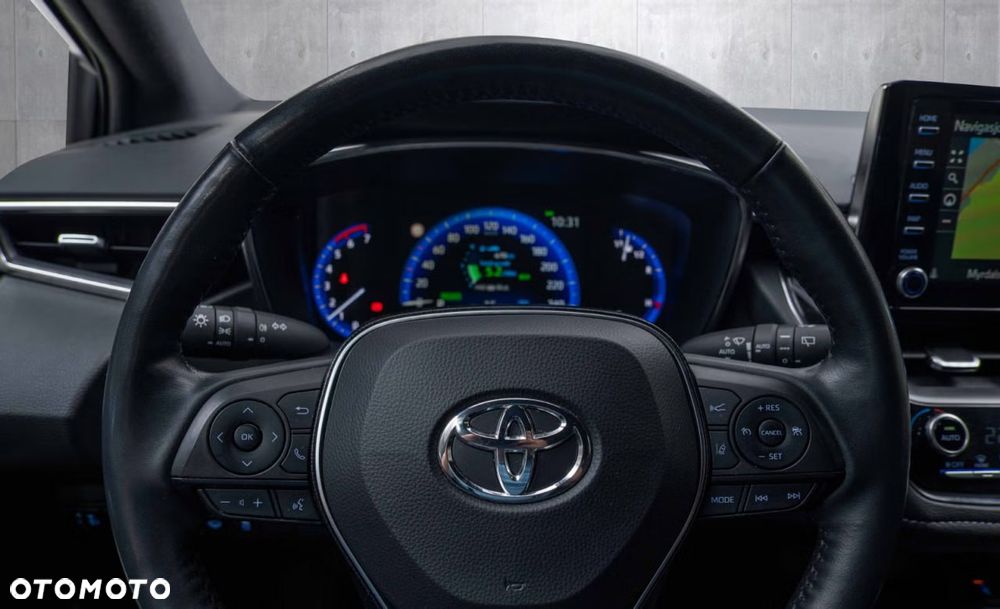 Toyota Corolla 1.8 Hybrid Active - 17
