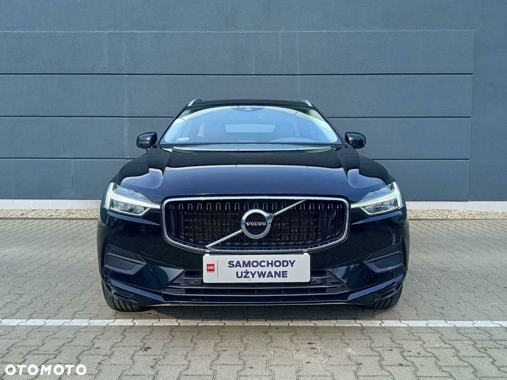 Volvo XC 60 T4 Momentum Pro - 3
