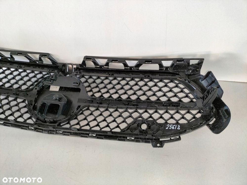 atrapa kratka grill mercedes a klasa w177 lift 22- - 7