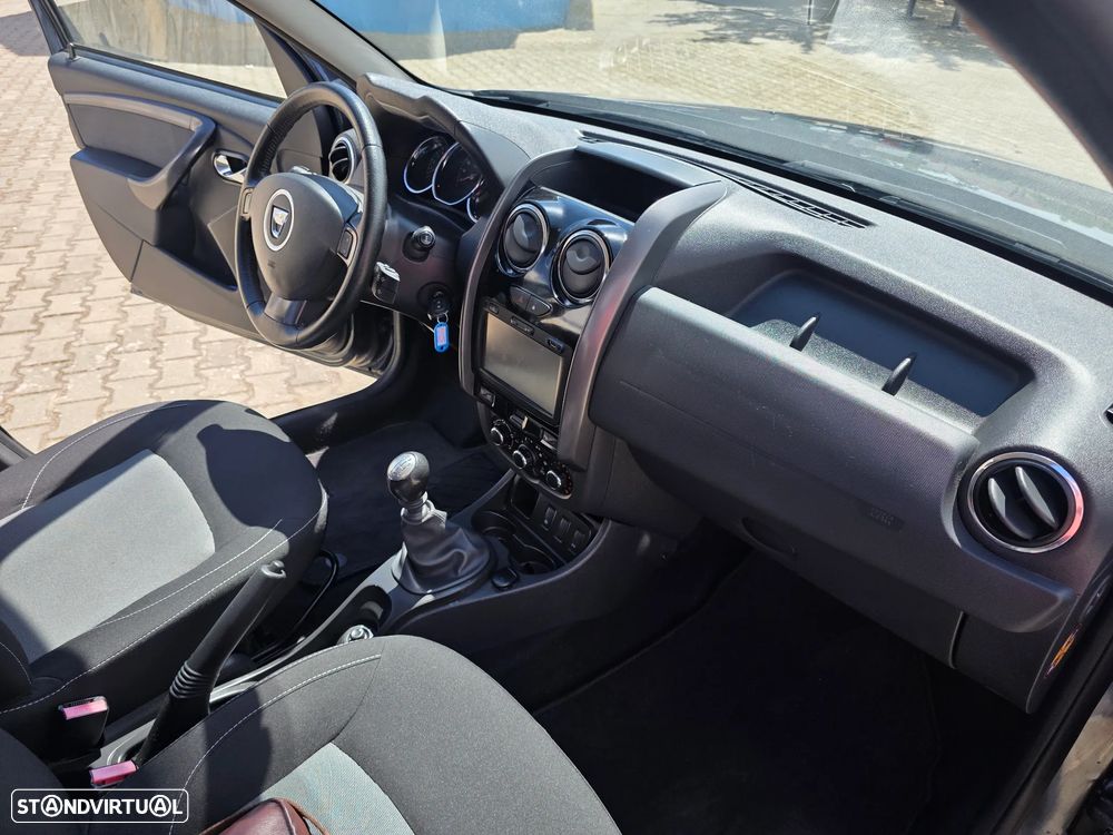 Dacia Duster dCi 110 FAP 4x2 Prestige - 19