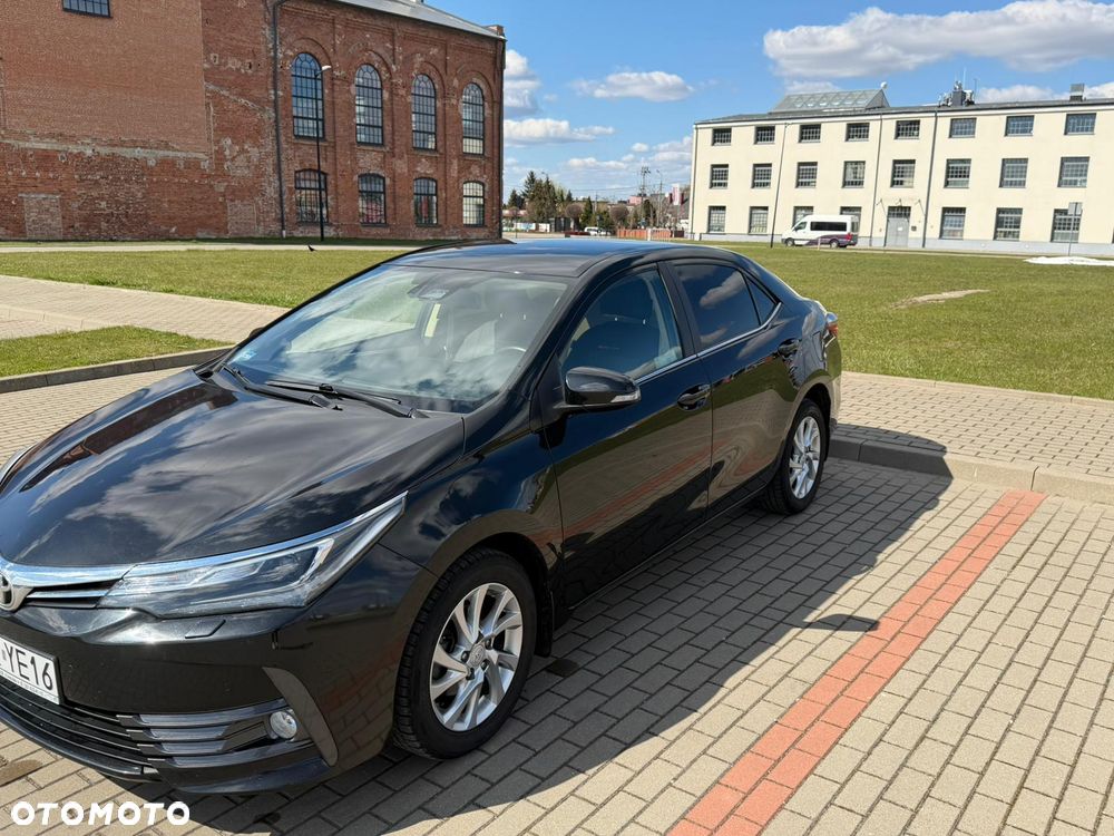 Toyota Corolla 1.6 Comfort - 3