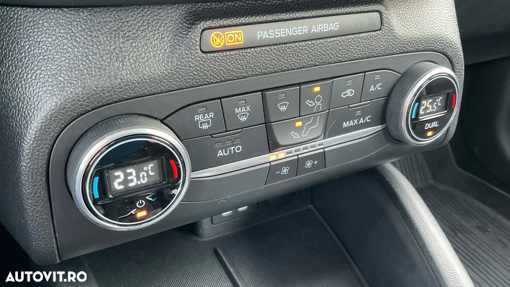 Ford Focus 1.5 EcoBlue Trend - 13