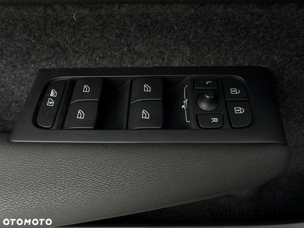 Volvo XC 40 - 29