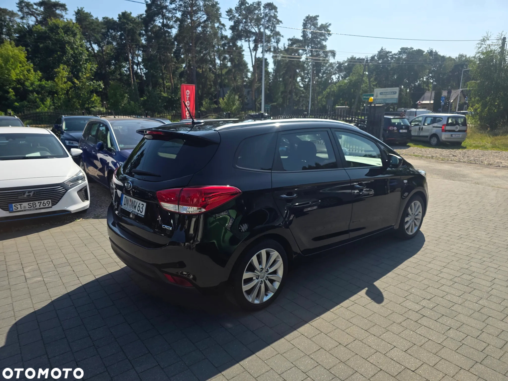 Kia Carens 1.7 CRDi 115 Fifa World Cup Edition - 4