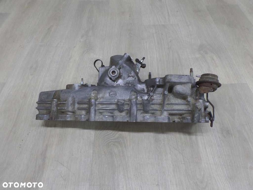 ISUZU D-MAX 2.5 4J 06-12 KOLEKTOR SSACY - 1