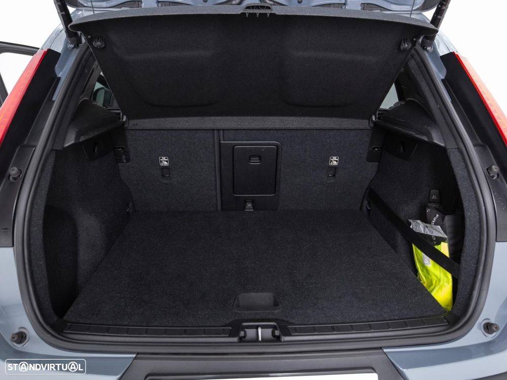 Volvo XC 40 - 15