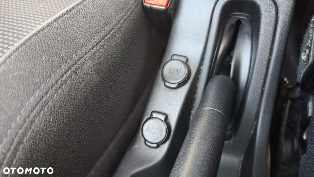 Citroën C3 1.2 PureTech Exclusive - 18